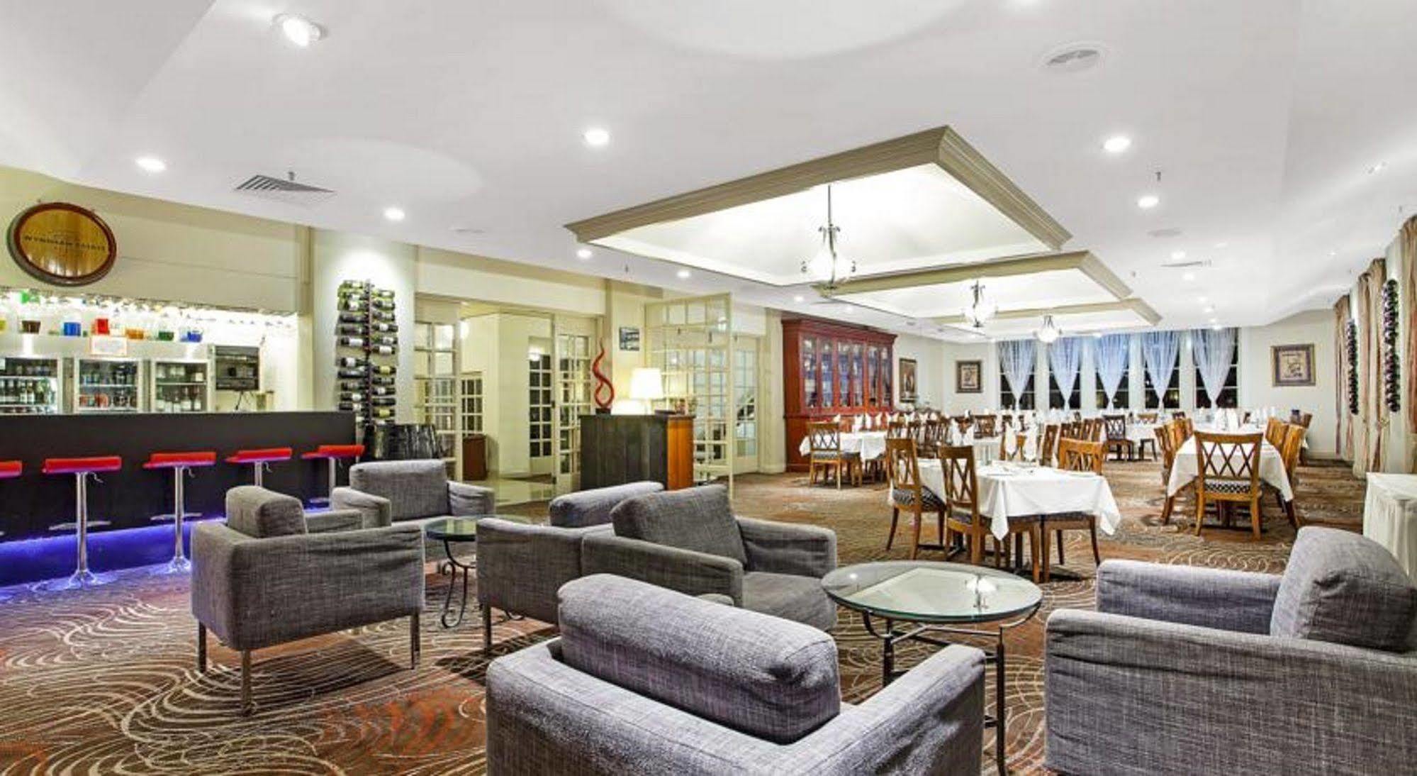 Mercure Maitland Monte Pio Exterior photo