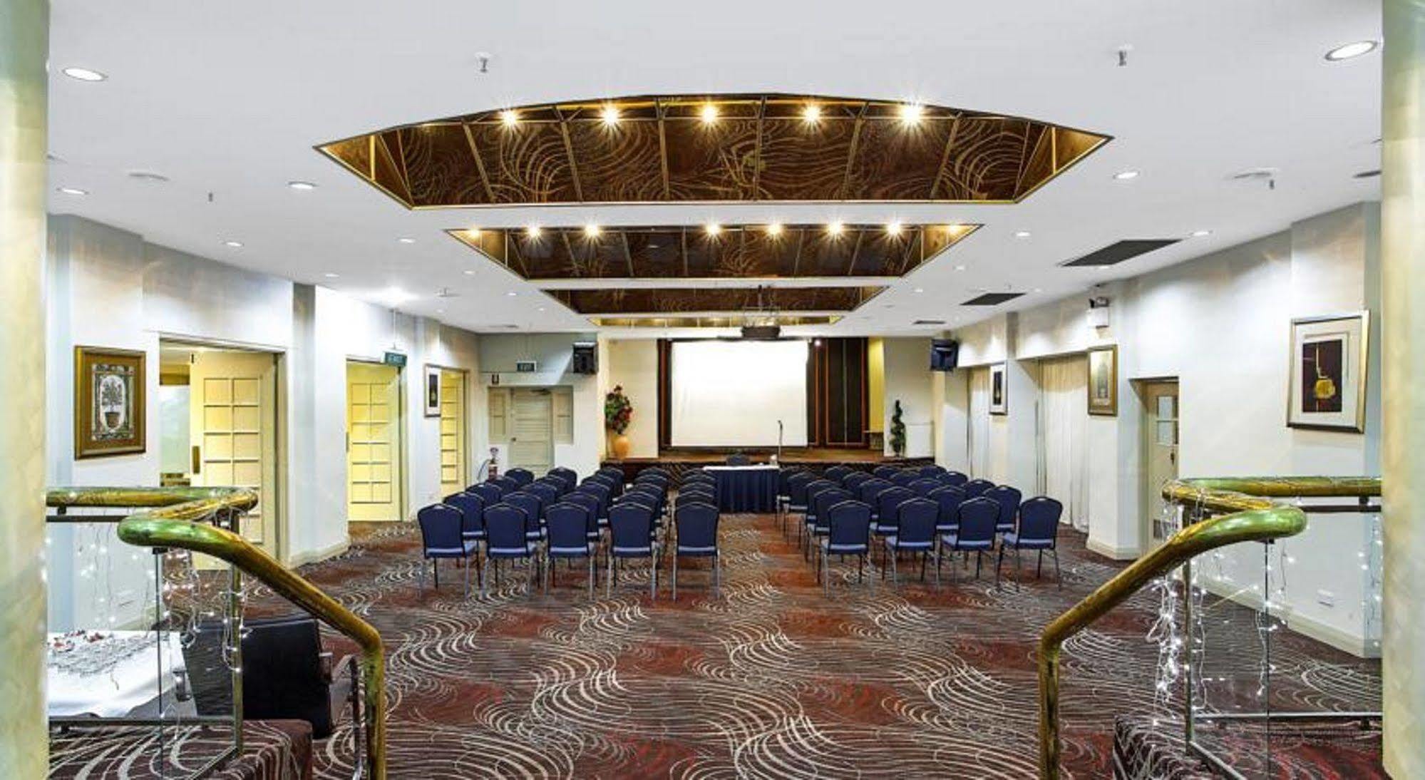 Mercure Maitland Monte Pio Exterior photo